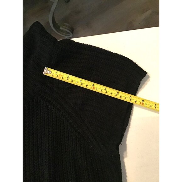 FADED GLORY-WOMENS BLACK SHORT SLEEVE CROCHE SWEATER VEST BUTTON CLOSURE SIZE XS - Picture 4 of 6